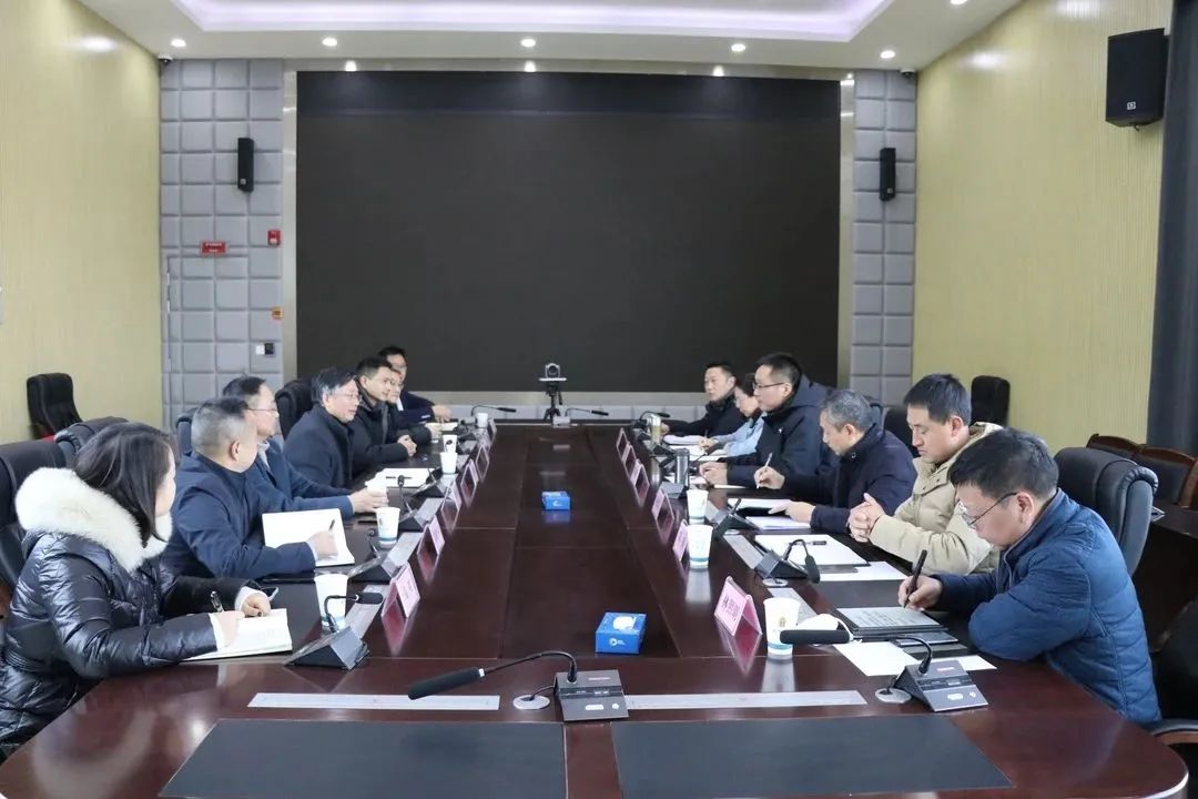 凝心聚力謀發(fā)展 攜手同心再出發(fā)——德陽發(fā)展集團與市住建局、市交通局、市國資委謀劃部署2023年工作